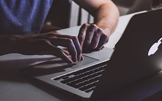 糖心vlog在线观看里最不显眼的细节，为什么反而最容易让人上头，答案比想象中更绕